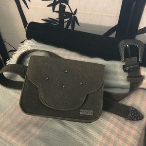 Roxy Green Belt‎ Bag